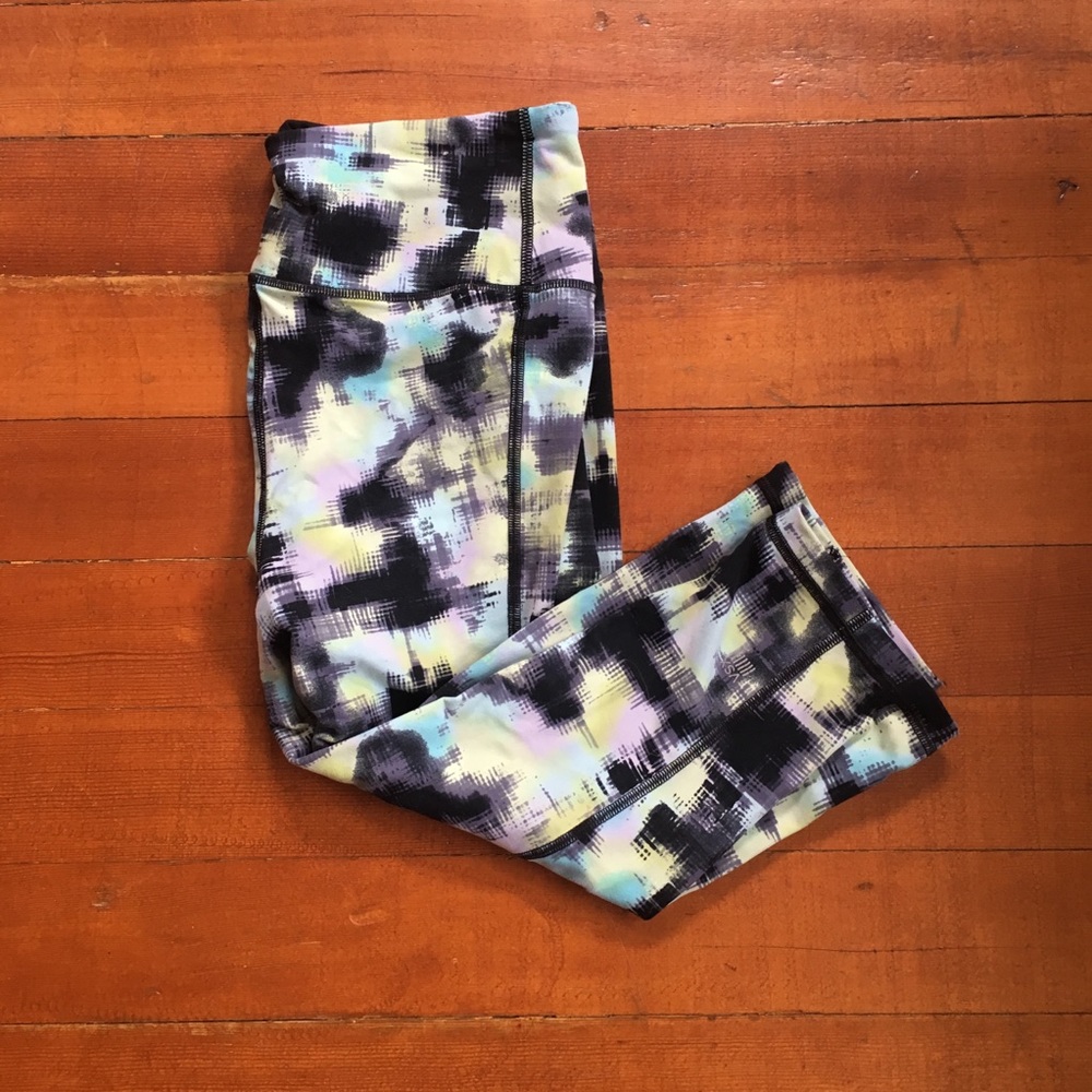 Knockout by Victoria Sport Capri